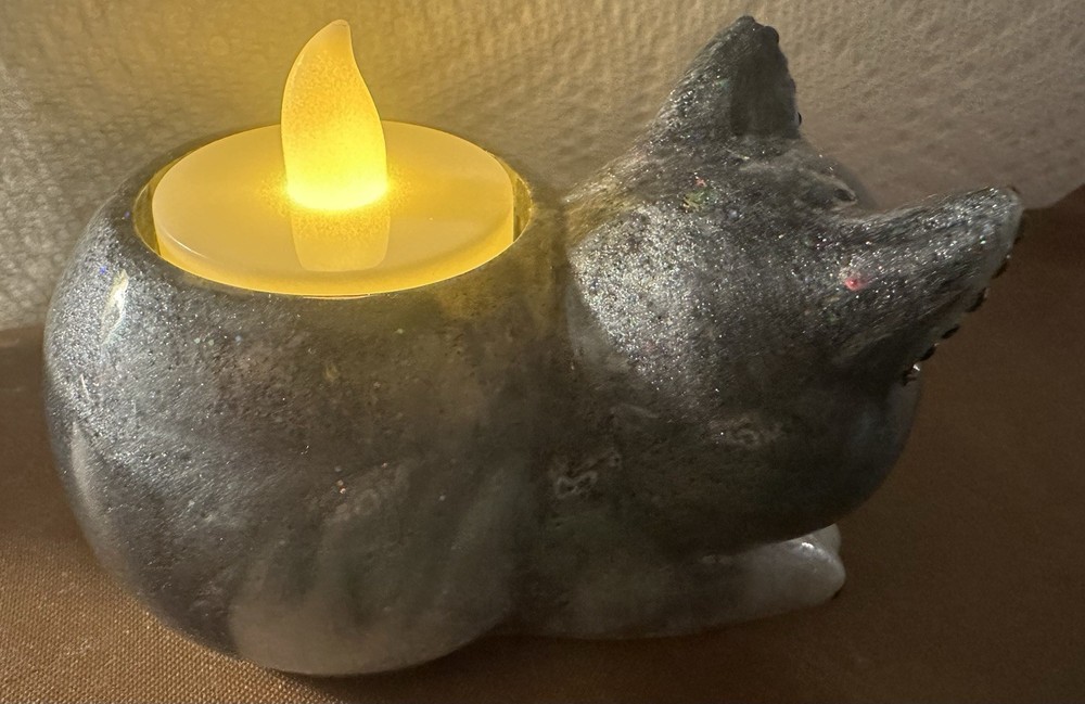 Resin Cat Tea light Holder