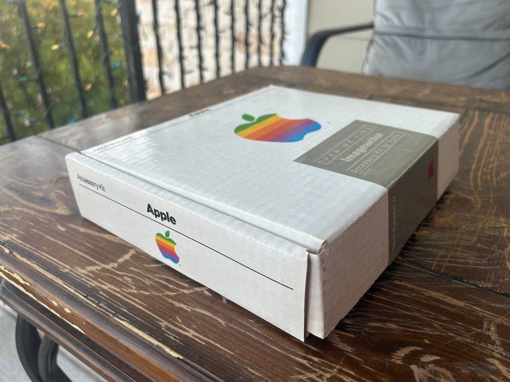 Apple ImageWriter II Accessory Kit w/ Manuals, Cables & Diskware Vintage
