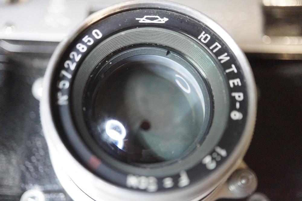"LENINGRAD " Soviet 35mm. camera .