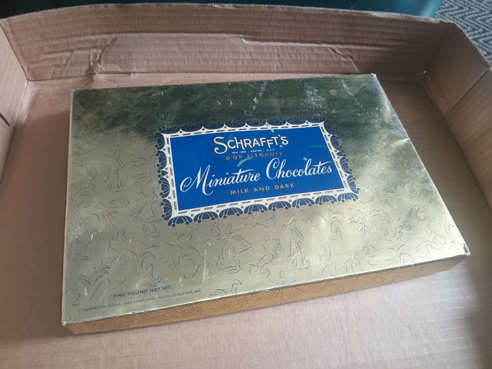 Vintage Schrafft’s Miniature Chocolates Empty Box - No Candy