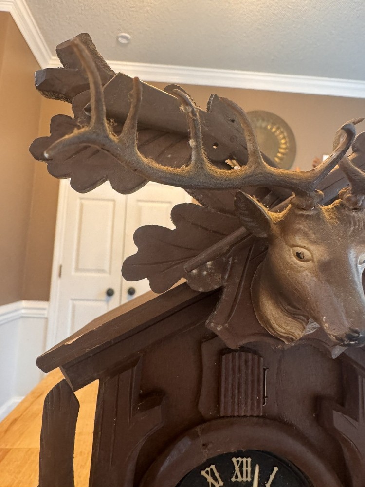 Antique German Black Forest Cuckoo Clock 8 day “Hunter”