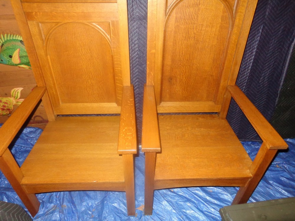 2 ANTIQUE SOLID OAK KING & QUEEN THRONE CHAIRS EXTRA LARGE BEAUTIFUL CONDITION