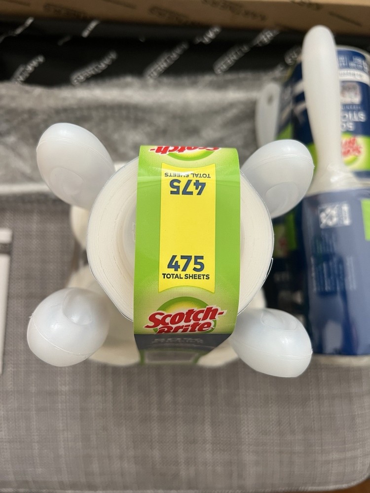Scotch Brite 3M 50% Sticker Lint Roller 95 sheets per pack. 10 pack total