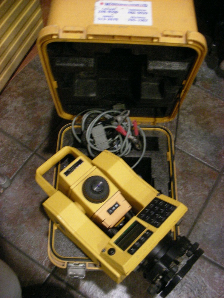 Spectra-Physics Precision Constructor DC Total Station in Excellent Condition