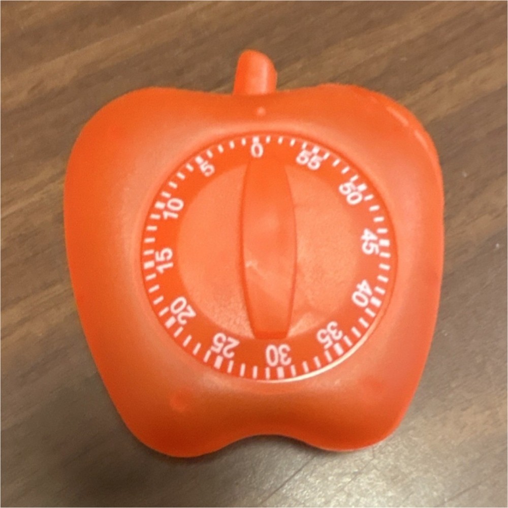 Apple-Shaped classroom/Kitchen Timer Red Plastic Countdown Manual Reusable
