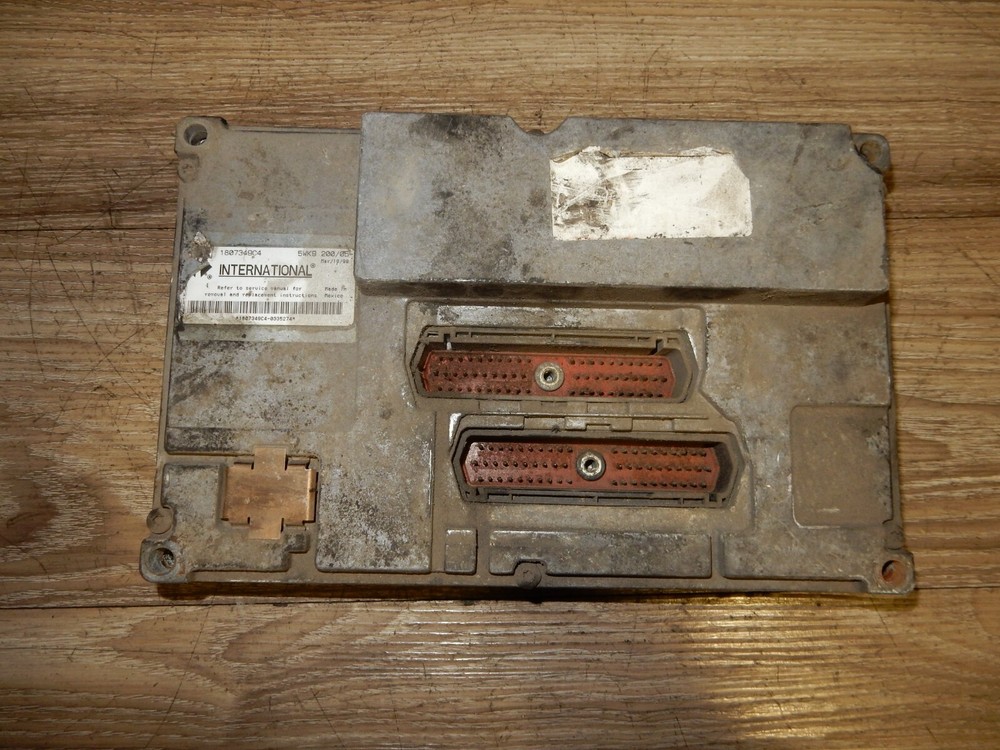 International Navistar Diesel Engine Computer Module ECM ECU (1807349C4) OEM