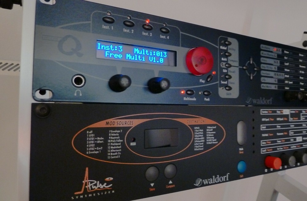 Waldorf Q Series / Micro Q Series / Rack Attack / Custom OLED Display !