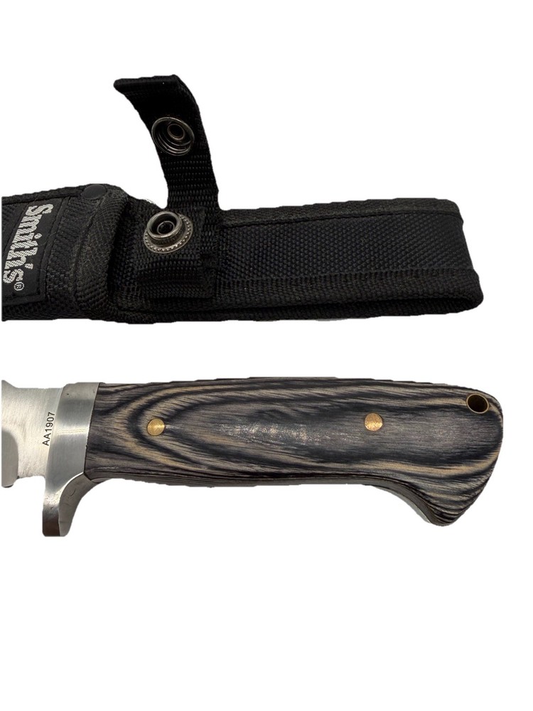 Smith's EdgeSport Fixed Blade Knife Model AA1907