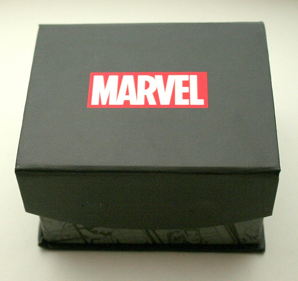 Marvel Comics Subtle Iron Man Face Helmet Cufflinks New Gift Box
