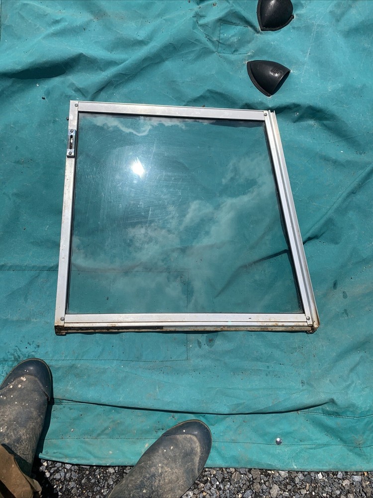 Boat Windshield Windscreen Glass Frame No 1007