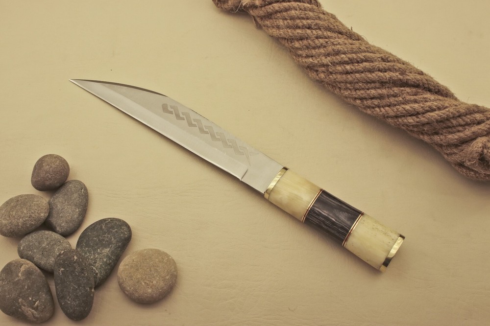 Custom Handmade Dirk D2 Stainless Steel Blade with Leather Sheath