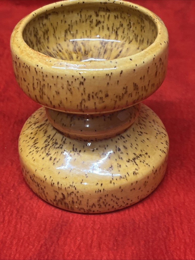 VINTAGE SIGNED CERAMIC ARTISAN-CRAFTED CANDLE HOLDER