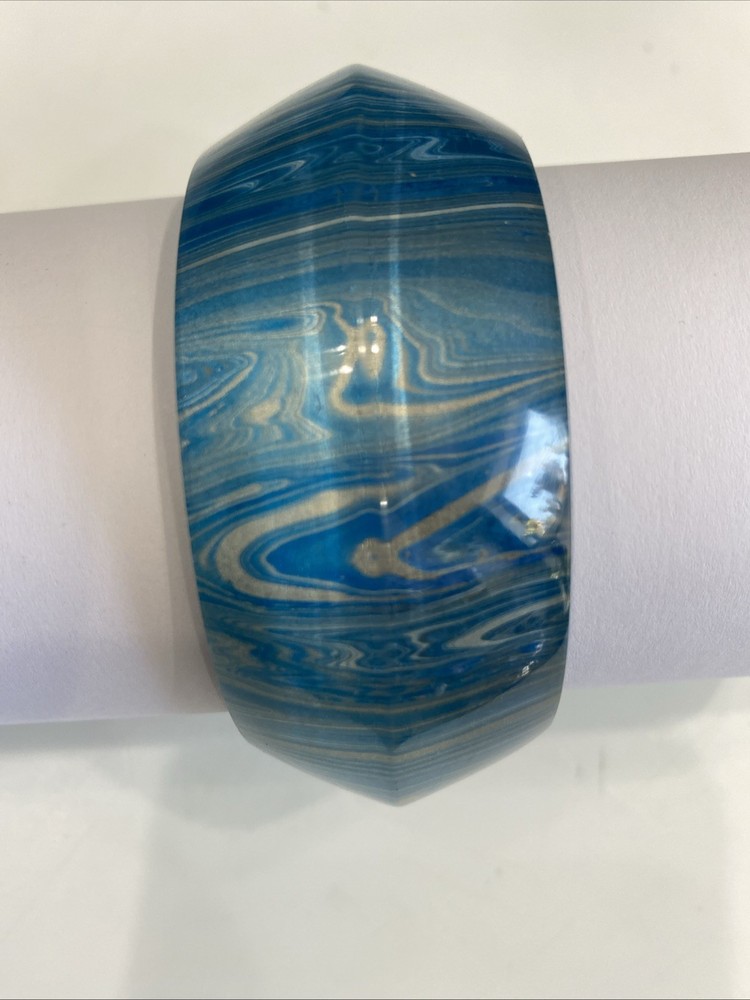 vintage chunky Blue Plastic Marbleized Bangle Bracelet