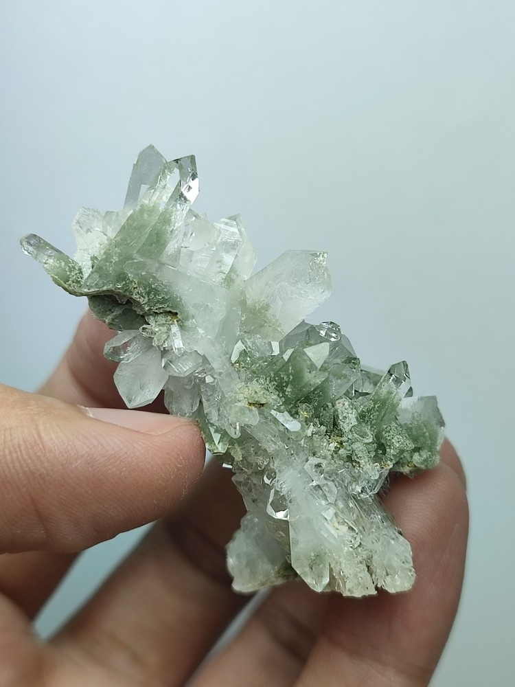 Chlorite Quartz Crystal With Beautiful Luster & Unique Growth-Pk