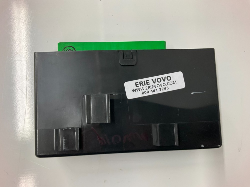 98-04 Volvo C70 Lock Alarm Control Module 9472463