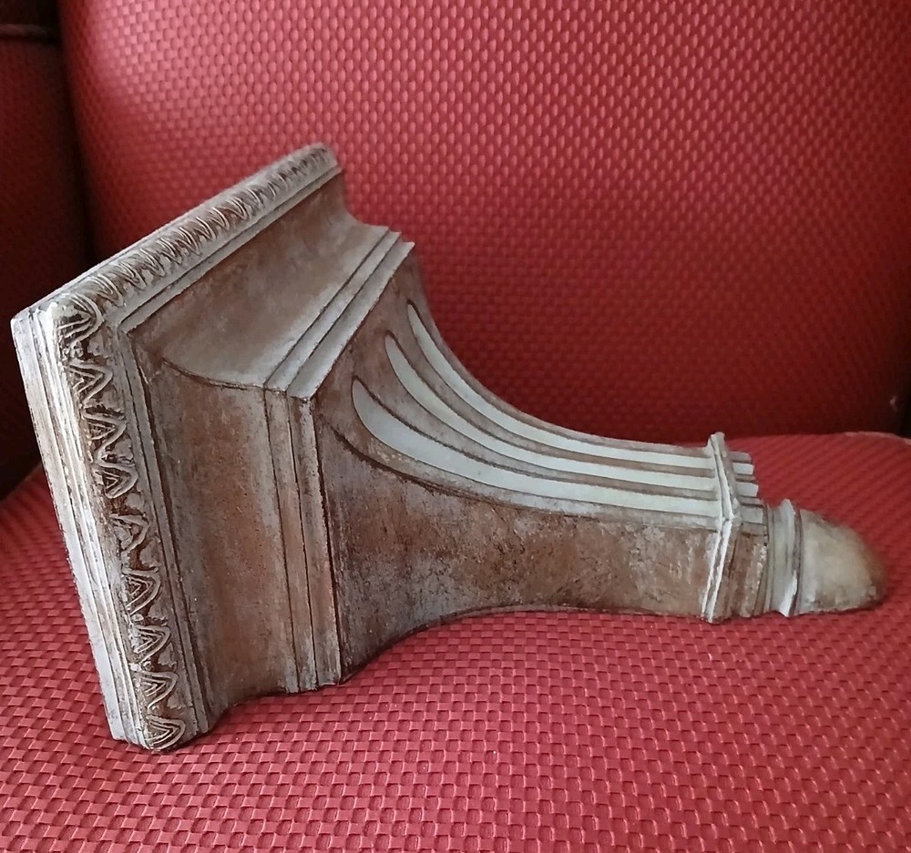 Elegant, Neoclassical Sconce/ Corbel,Shelf Bracket. Pro Owned .