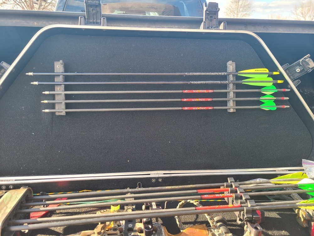 Matthews Switchback XT Left Hand (LH) Compound Bow w/ Case & Other Accessories
