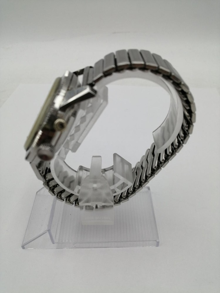 One Push Chrono Second Model 5719 8970 SEIKO