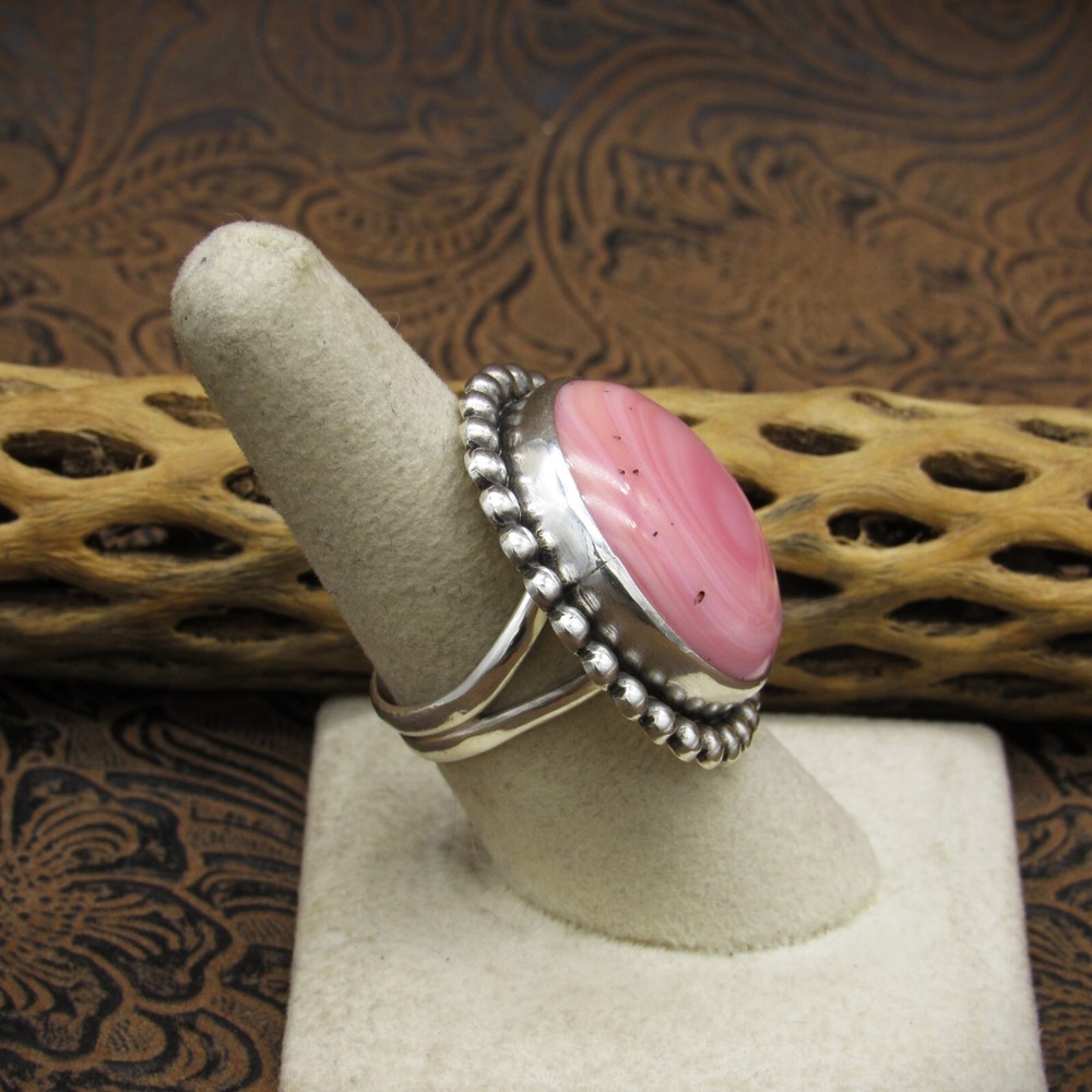 Pretty Sterling Silver Pink Conch Shell Ring by Jose Campos Size 7.75+