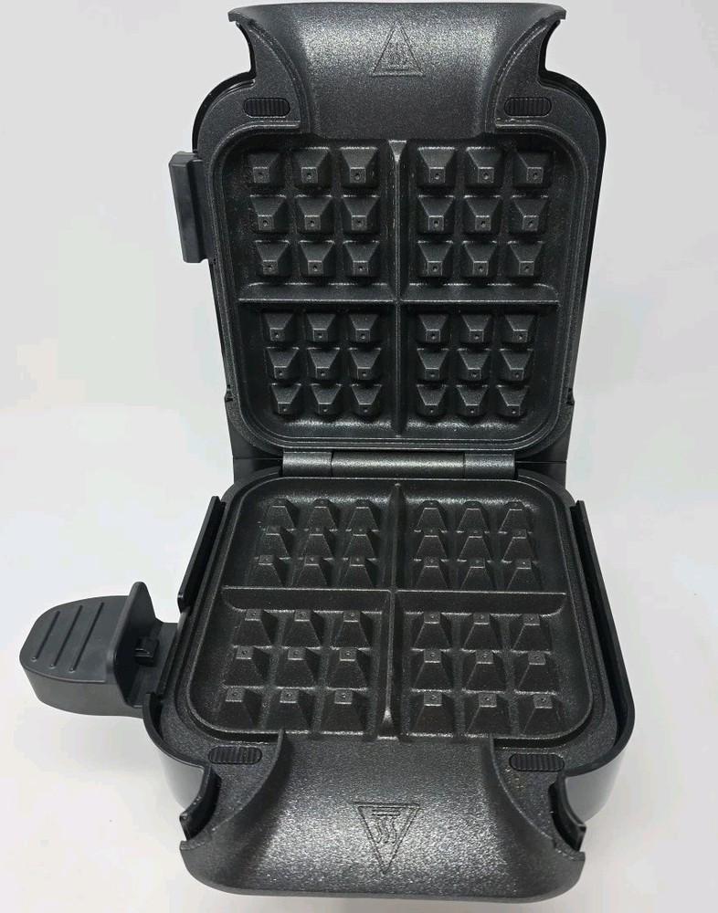 Ninja BW1001 NeverStick PRO Belgian Waffle Maker Vertical