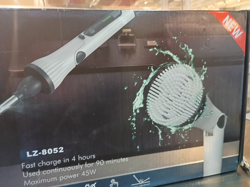 8 In 1 Cleaning Brush