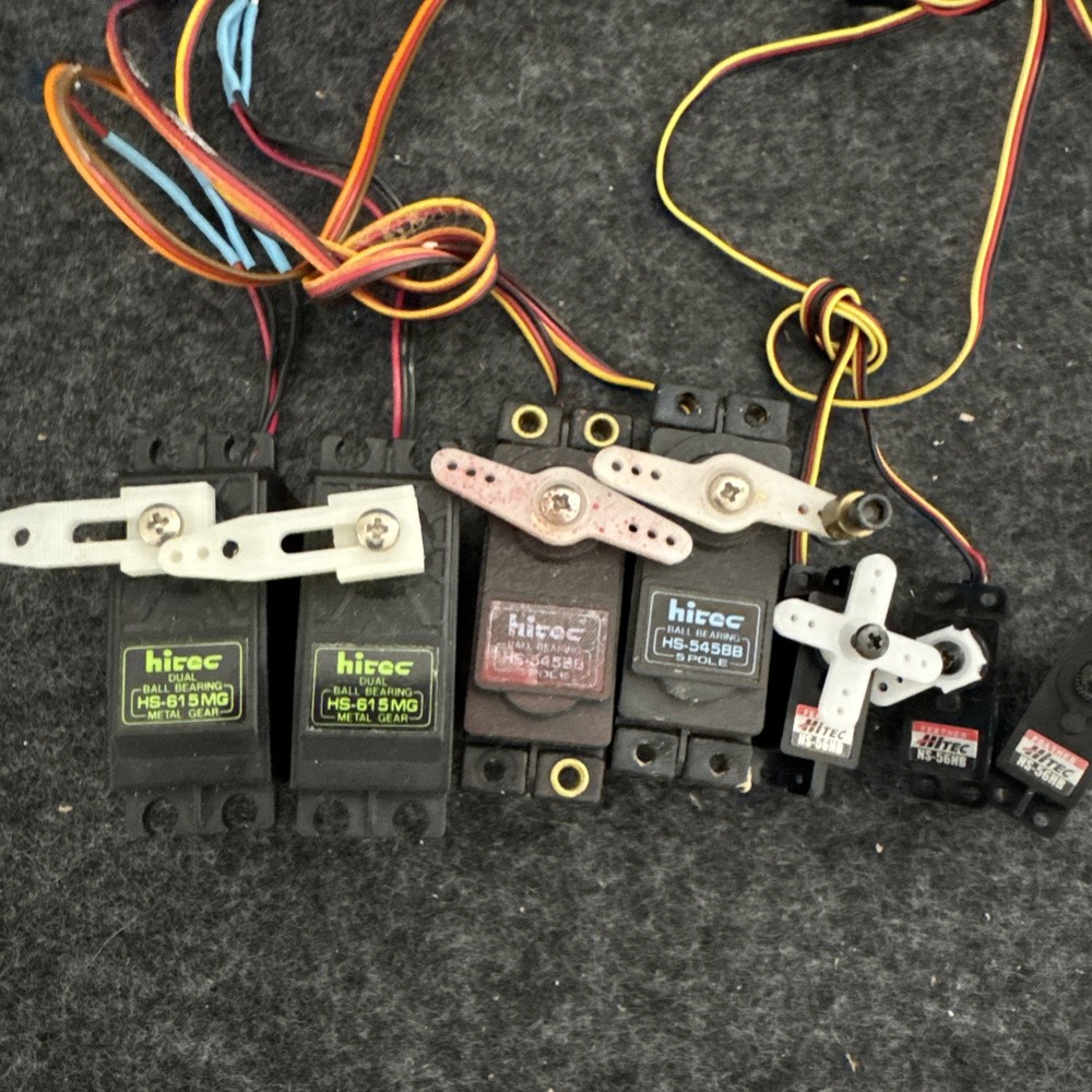 Lot Of Hitec Servos