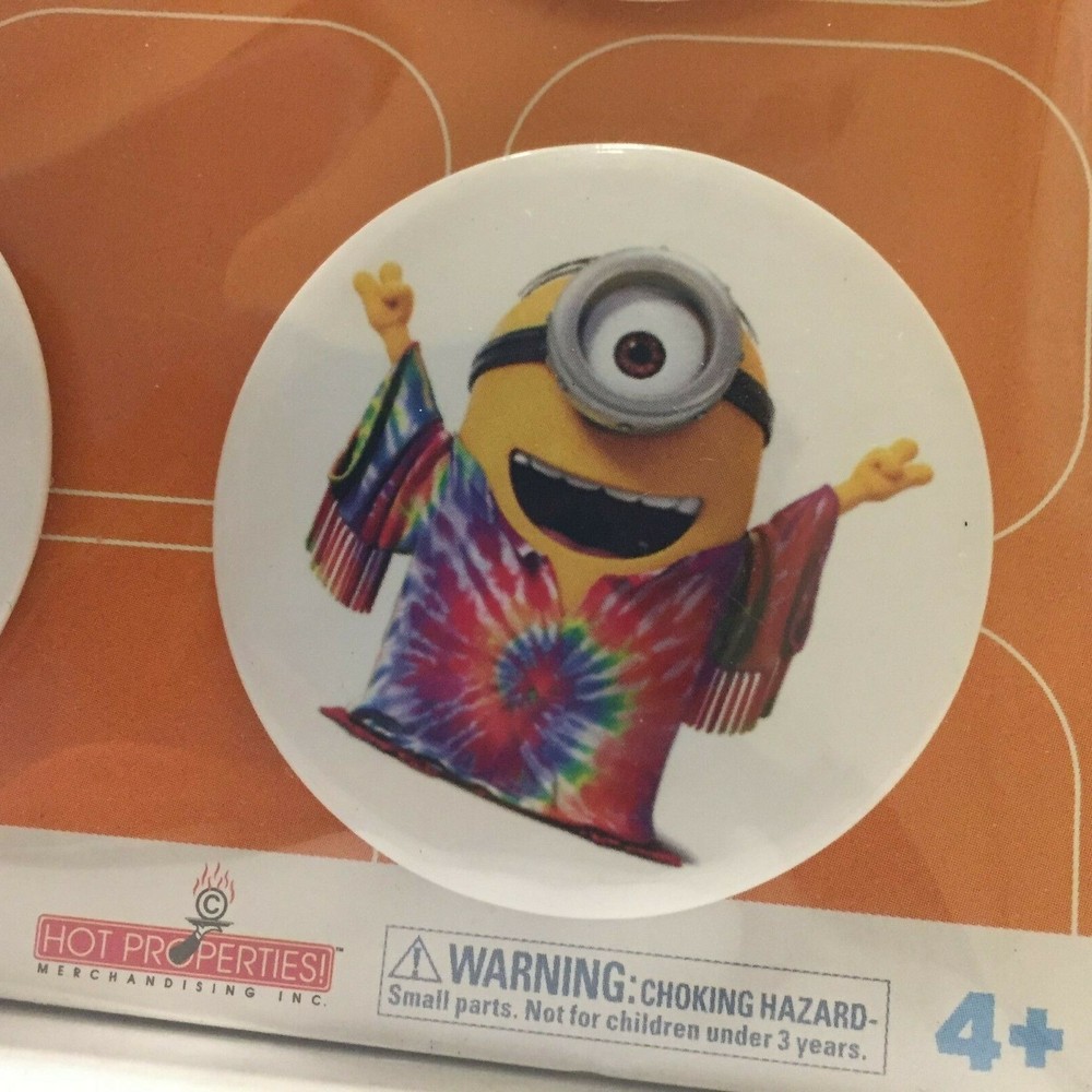 NEW Official Despicable ME Minions 4 Button Set