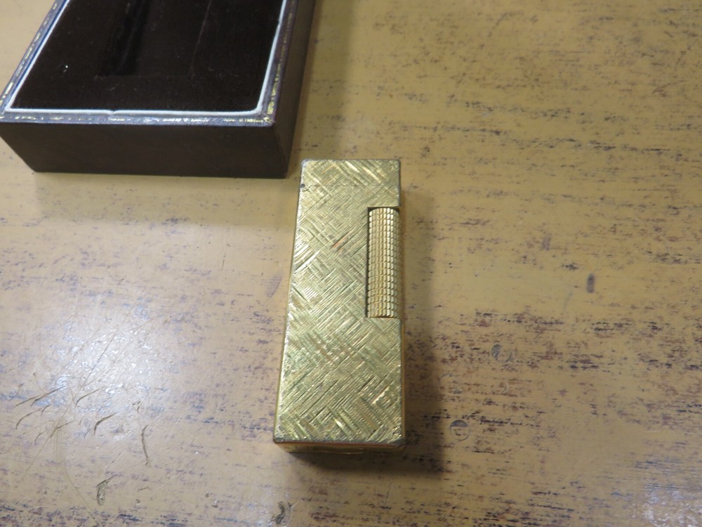 Dunhill Lighter Gold Tone