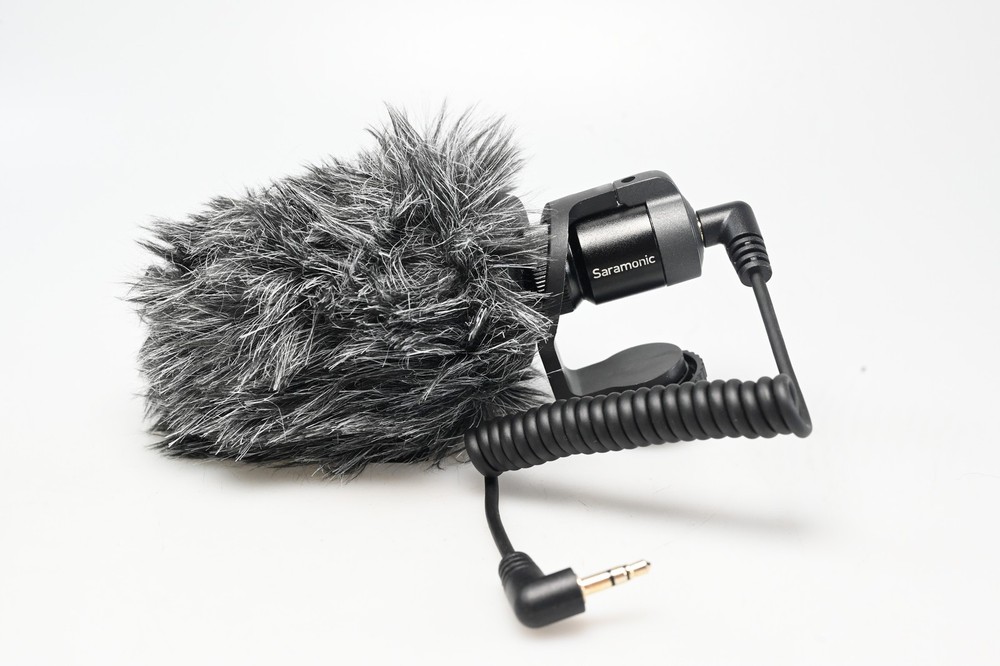 Saramonic Vmic Mini Compact Camera-Mount Microphone #G608