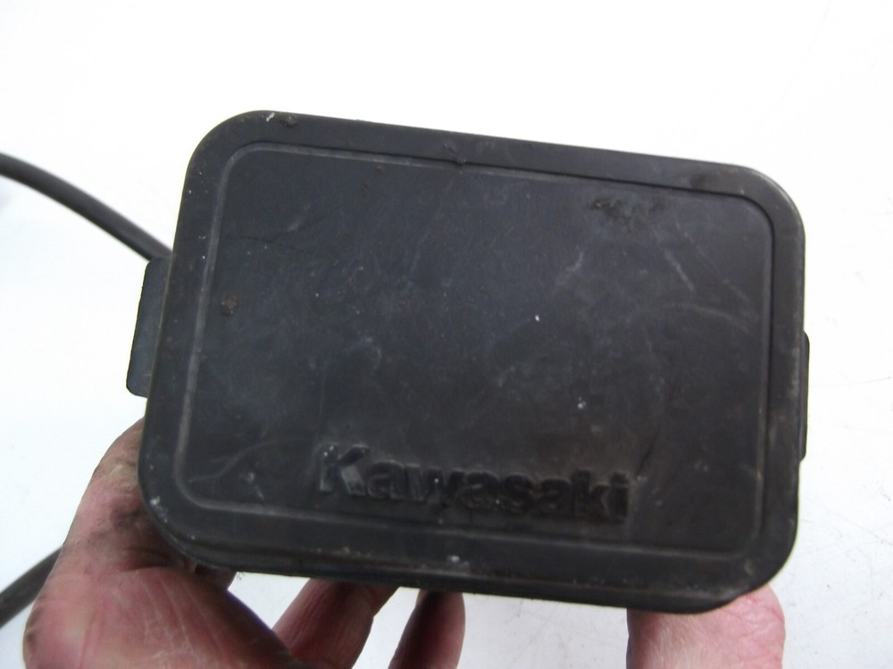 KAWASAKI GPZ500S POLLUTION BOX