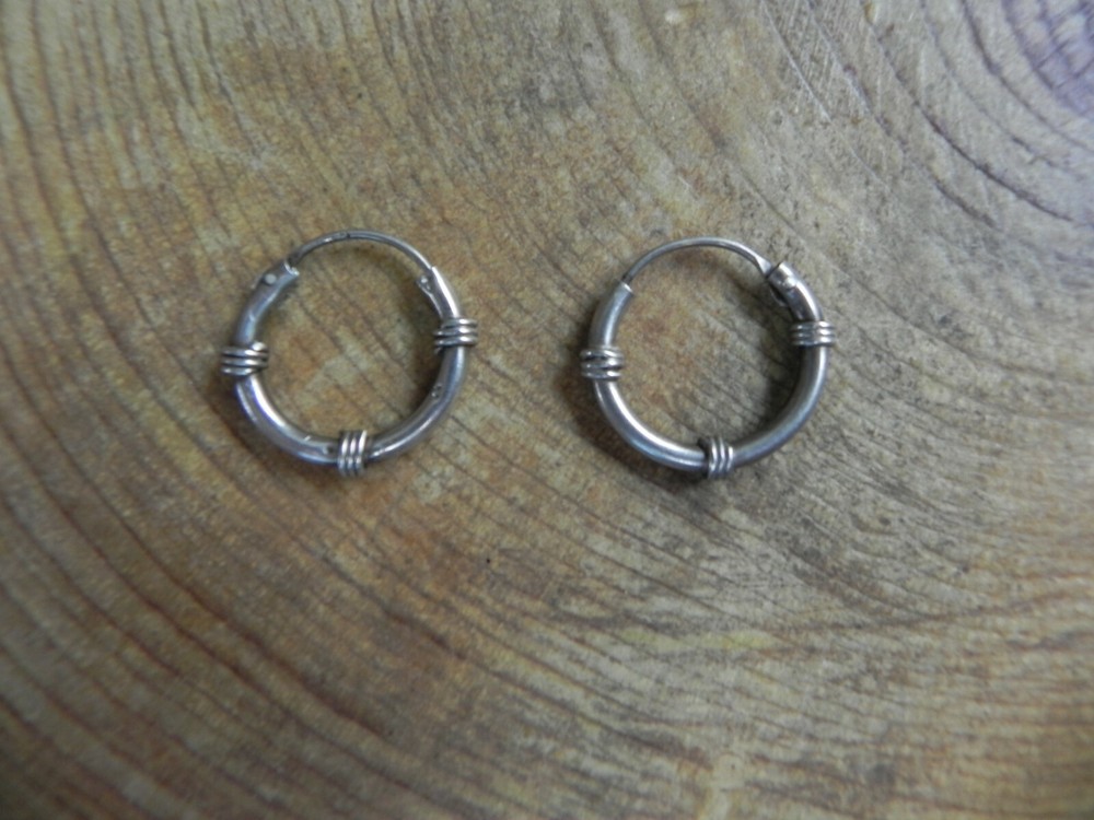 Sterling Silver .925 Wire Wrap design HOOP Earrings 5/8"