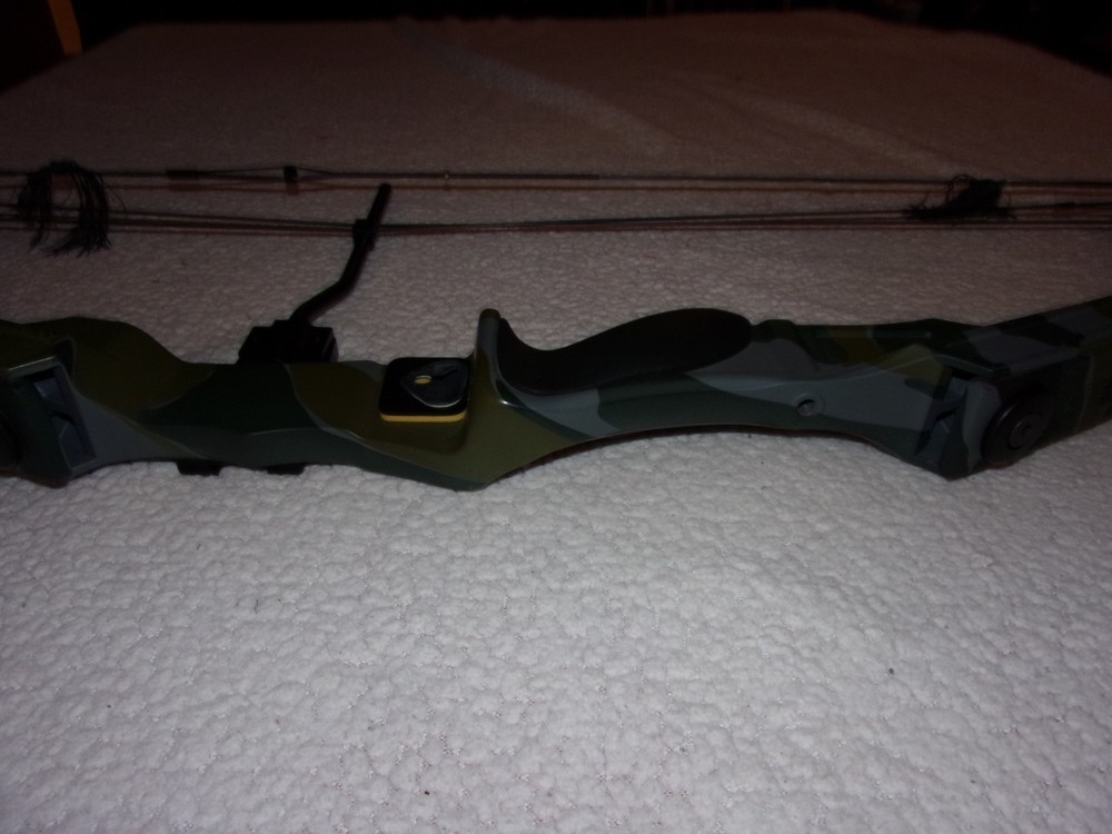 Golden Eagle Super Hawk Compound Bow