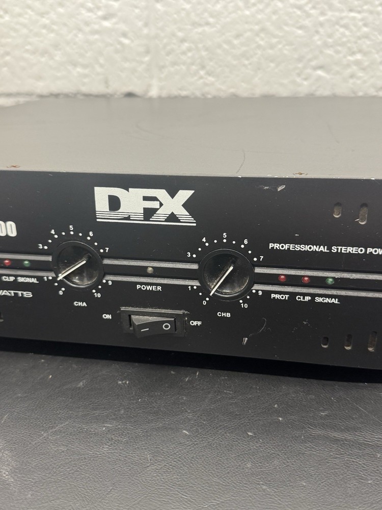 DFX 4000 Professional Stereo Power Amplifier