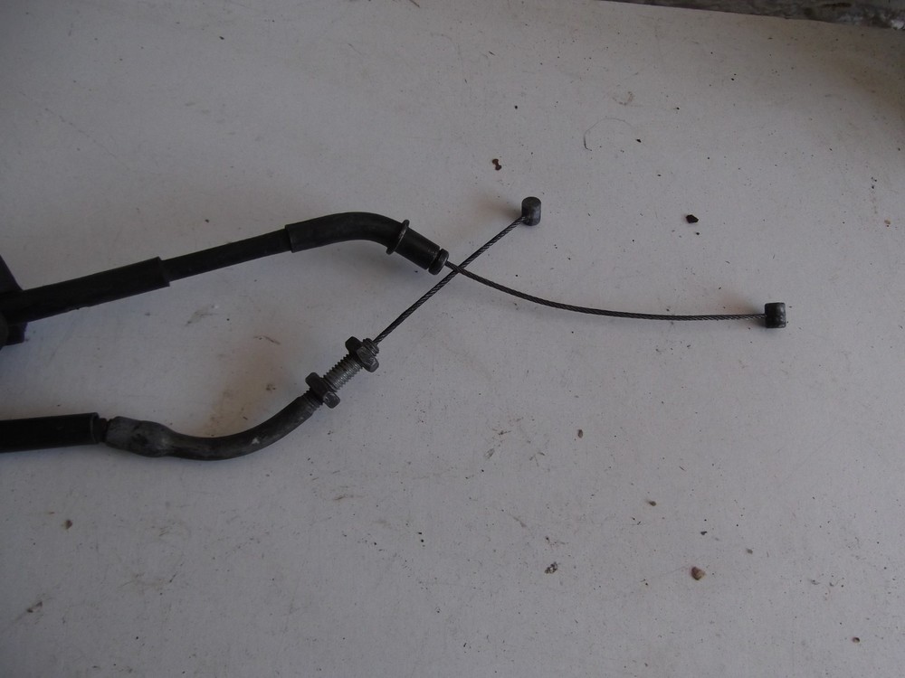Yamaha XJ600 Diversion throttle cables,