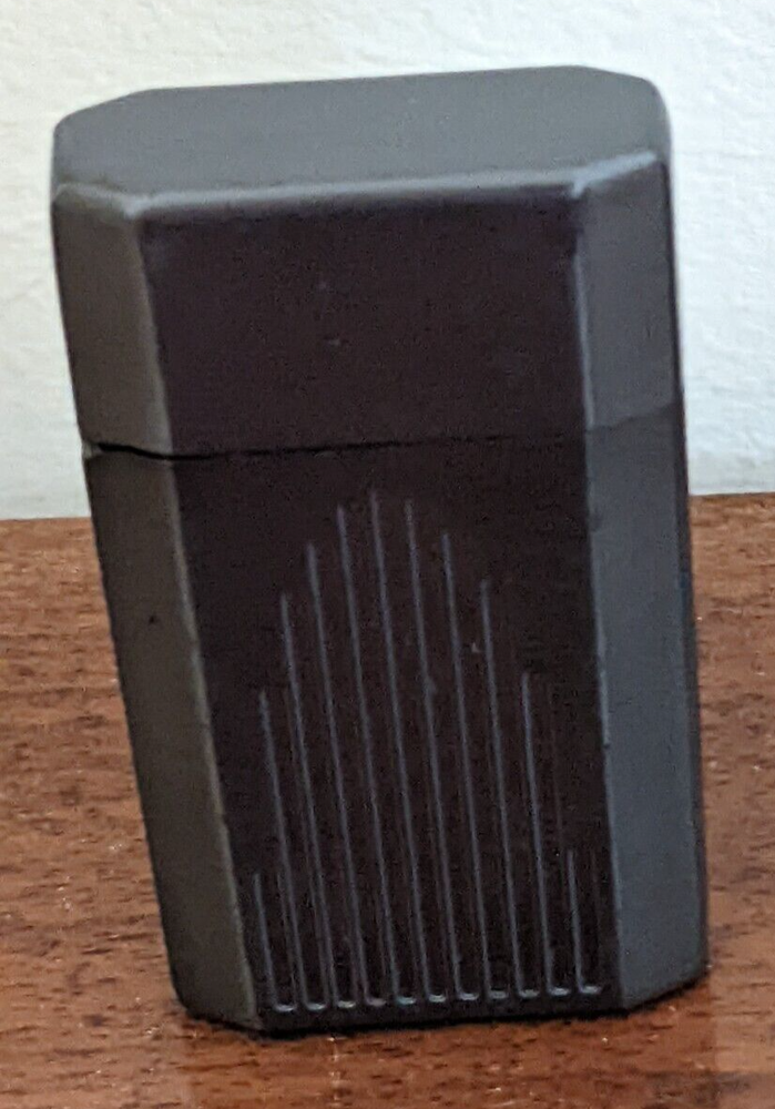 Vintage Art Deco Ronson Jet Lite Lighter