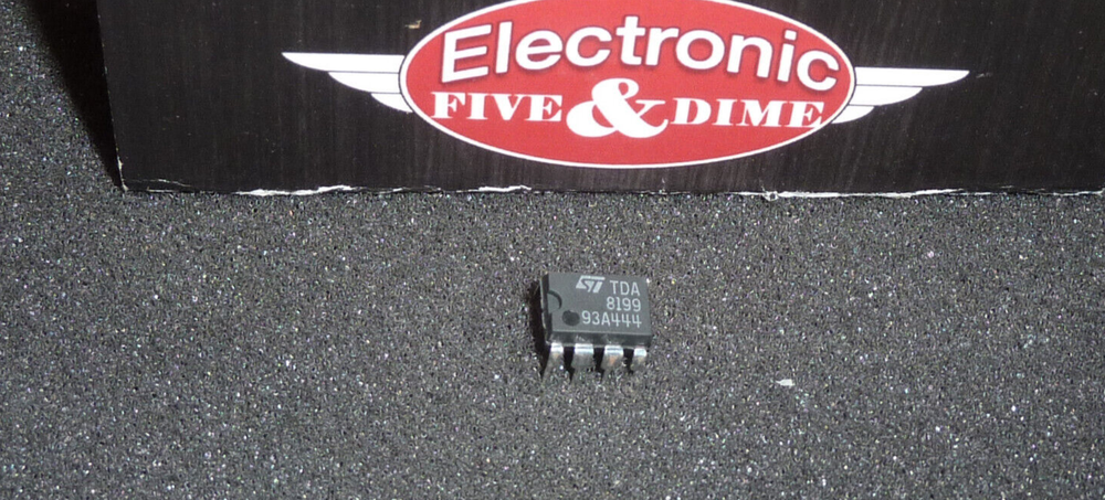 TDA8199 STMicroelectronics Volume Control Circuit 2 Channel(s) PDIP8 IC