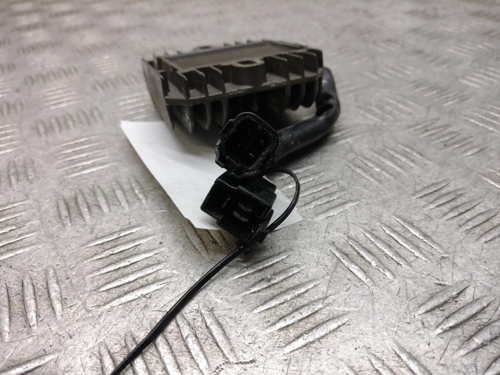 2004 SUZUKI SV650 K4 Regulator Recitfier