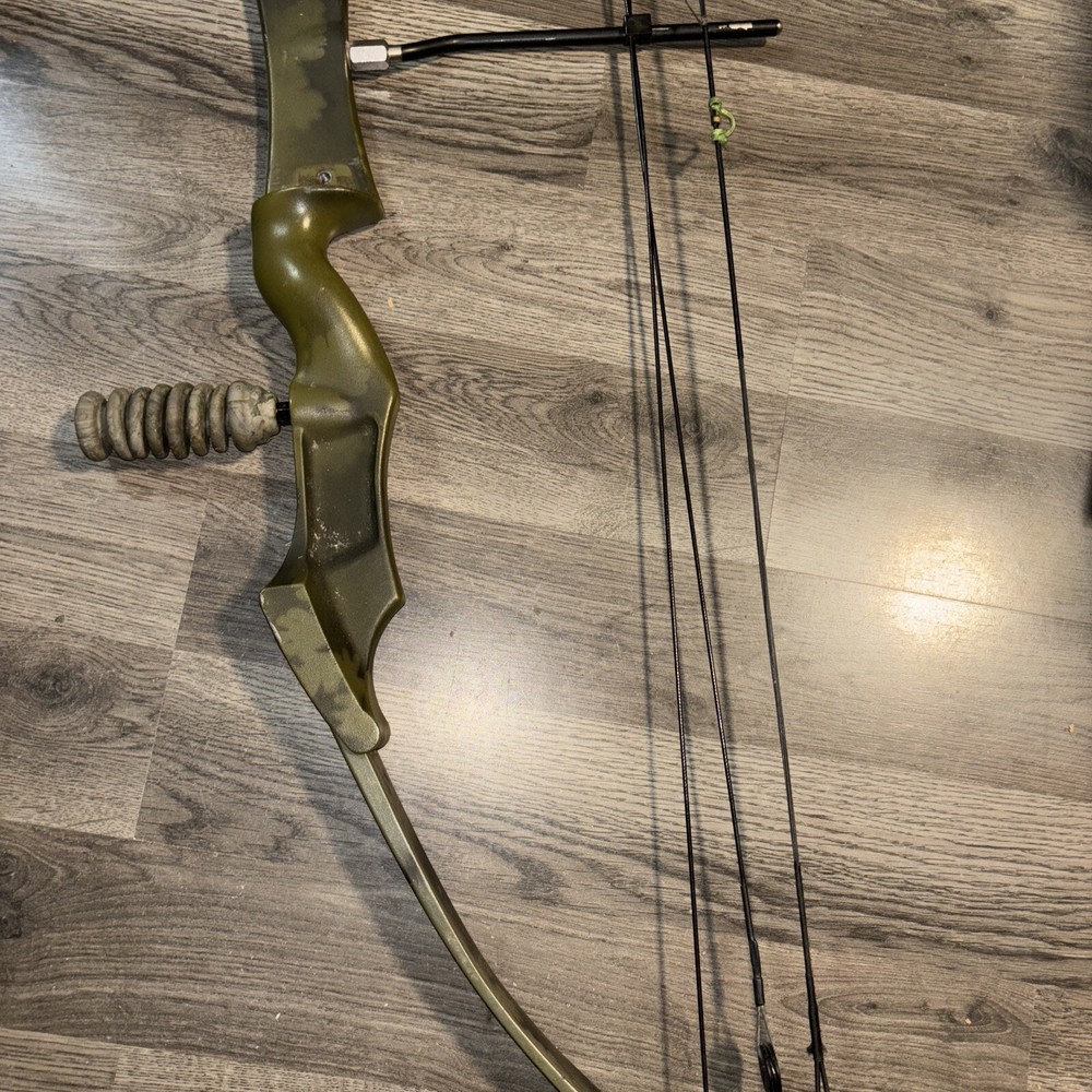 VINTAGE BEAR Whitetail II Compound Bow