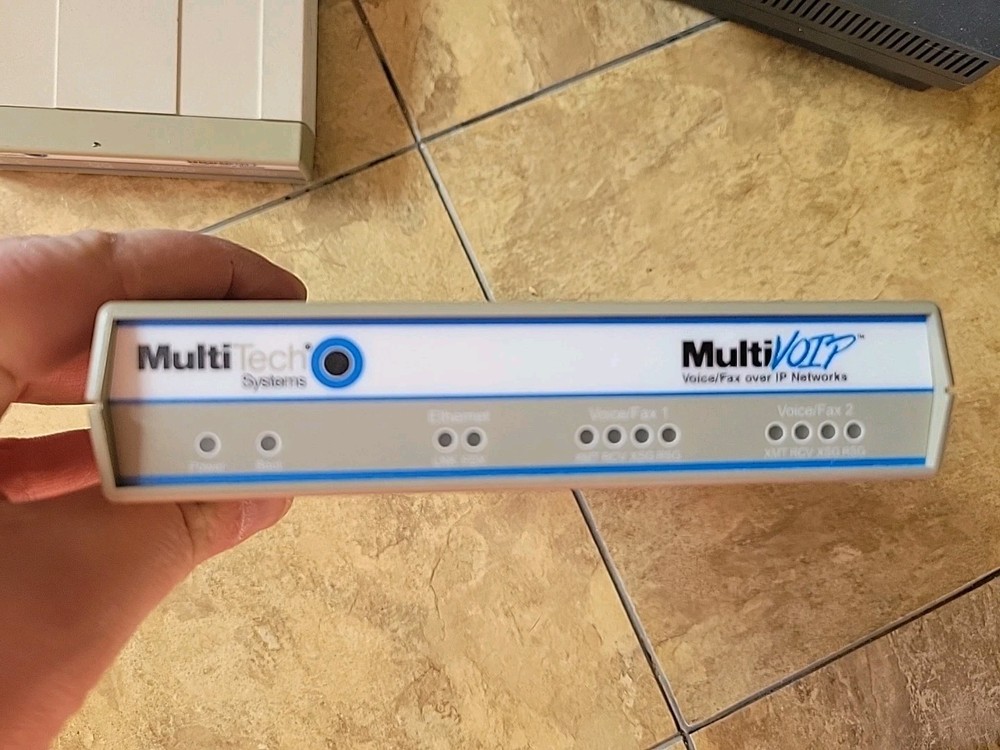 Multi-Tech MVP210 MultiVoIP 2 FXS /2 FXS Port Gateway