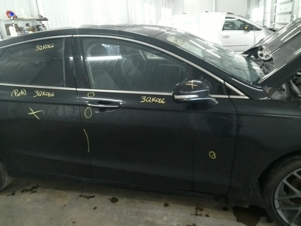 FUSION 2013 Fuse Box Cabin 104742244