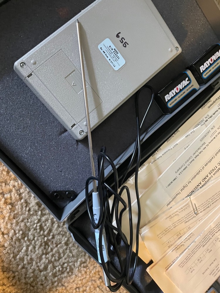 Traceable 4000 Digital Thermometer