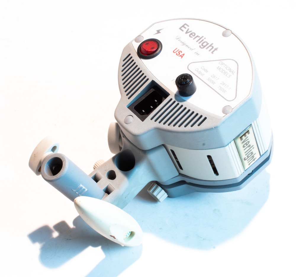 Single JTL Everlight 2817 Studio Light Clean -NO BULB