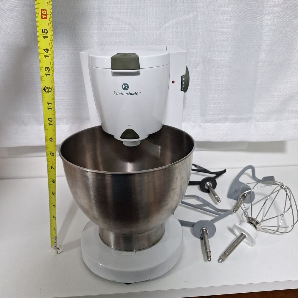 Kitchen Tools Stand Mixer with Bowl & Beaters - FREE SHIPPING