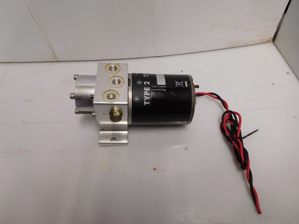 RAYMARINE TYPE 2 HYDRAULIC PUMP 12VOLTS