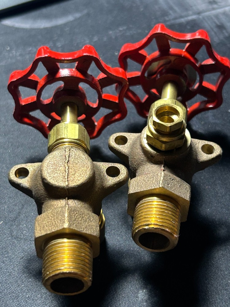 2 Ernst Flow Water Gauge Bronze Valves.1/2" Male Pipe Thread