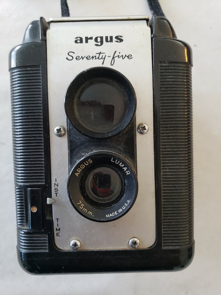 Argus 75 75MM Camera Strap not tested collectable camera