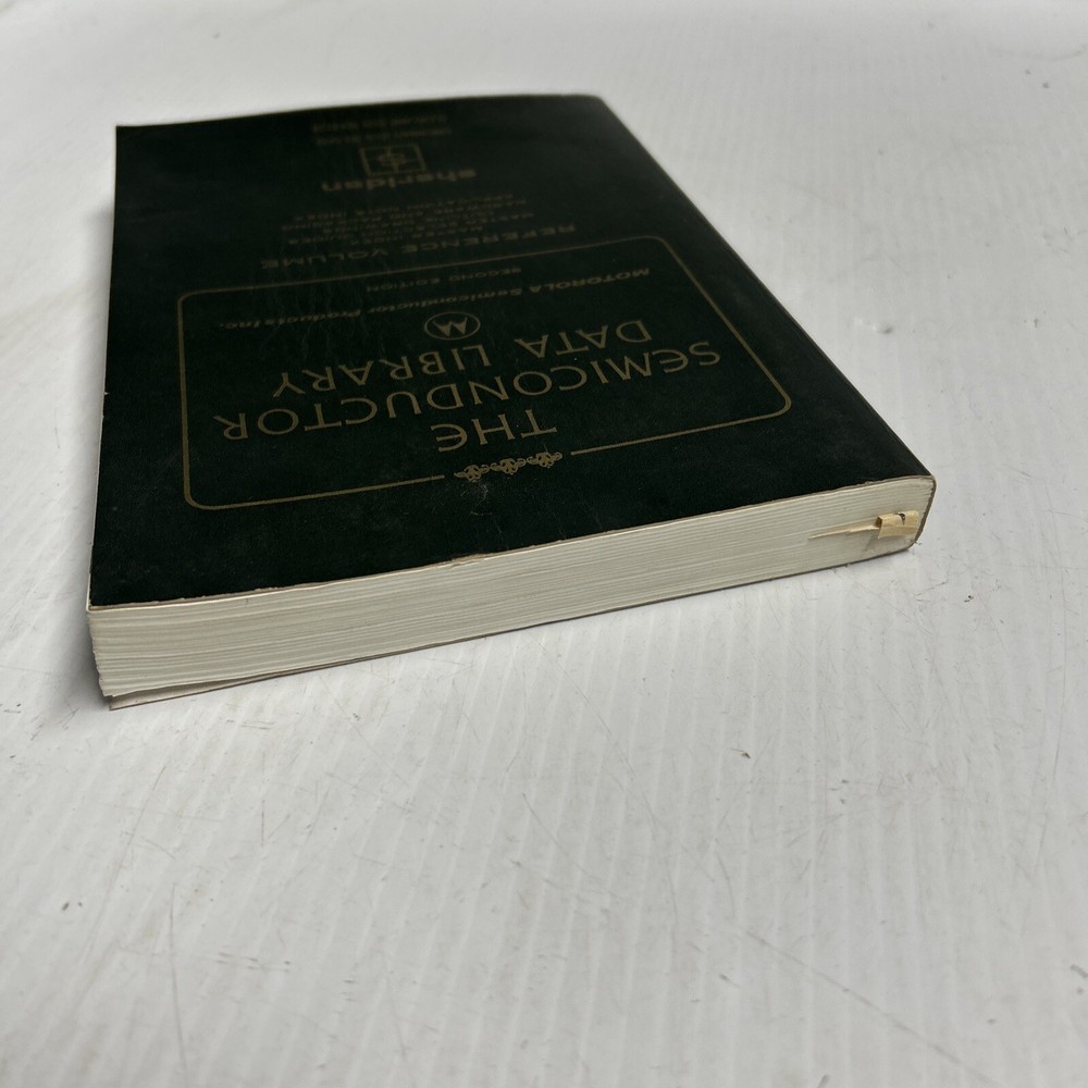 VINTAGE 1972 The Semiconductor Data Library by Motorola