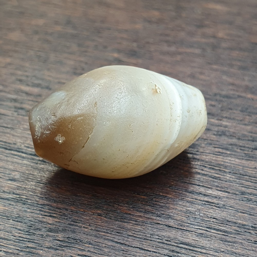Natural Ancient Suleimani Agate Bead with Unique Eye Pattern
