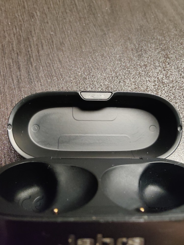 Jabra Elite 75t True Wireless Charging Case Only
