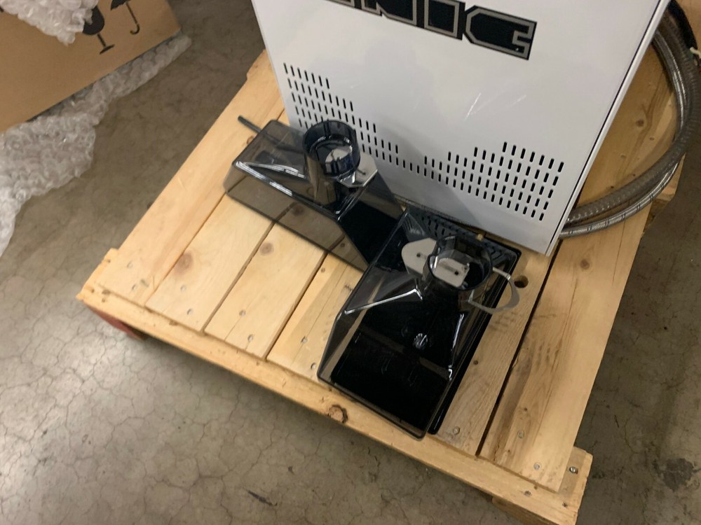 Unic Tango Uno Espresso Machine